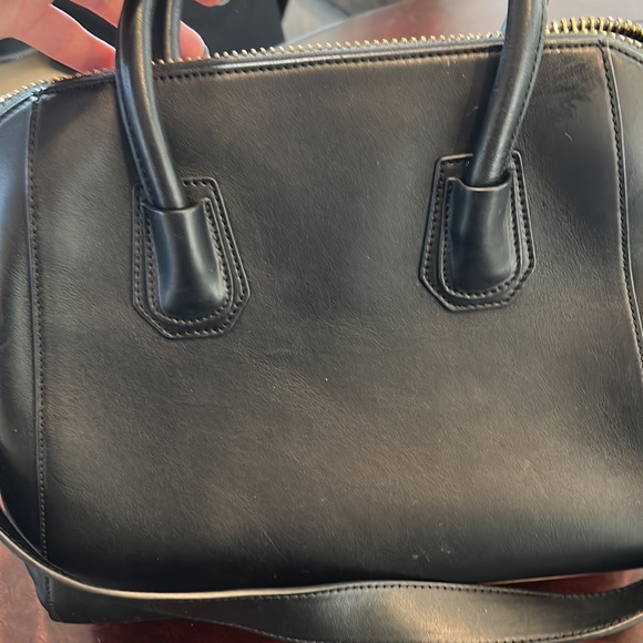 SOLD Givenchy Medium Antigona - Picture 8 of 8